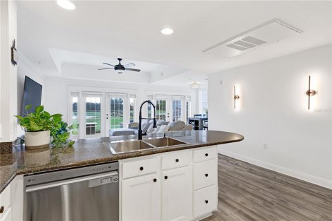 Touwnhouse à vendre à Four Corners, Floride: 3 chambres, 192.21 m2 № 2422670 - photo 8