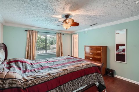 House in Tampa, Florida 5 bedrooms, 257.53 sq.m. № 1821363 - photo 29