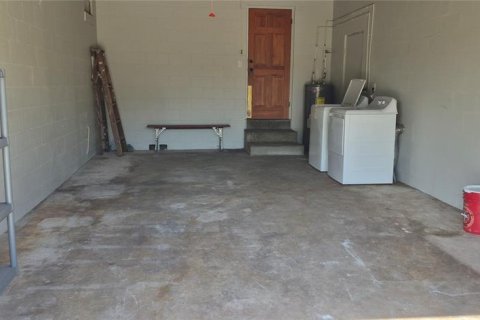 House in Orlando, Florida 3 bedrooms, 142.42 sq.m. № 2395888 - photo 26