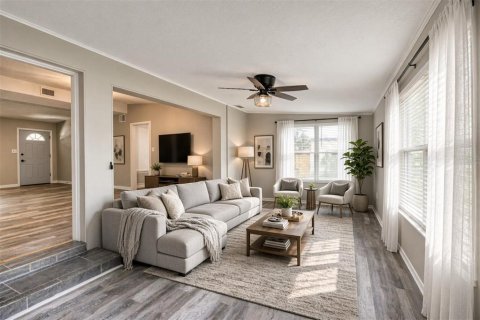 House in Orlando, Florida 3 bedrooms, 142.42 sq.m. № 2395888 - photo 7