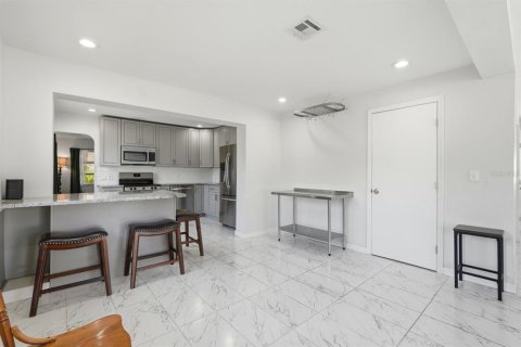 Villa ou maison à vendre à Ormond Beach, Floride: 2 chambres, 140.1 m2 № 2148572 - photo 8