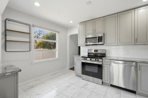 Villa ou maison à vendre à Ormond Beach, Floride: 2 chambres, 140.1 m2 № 2148572 - photo 17