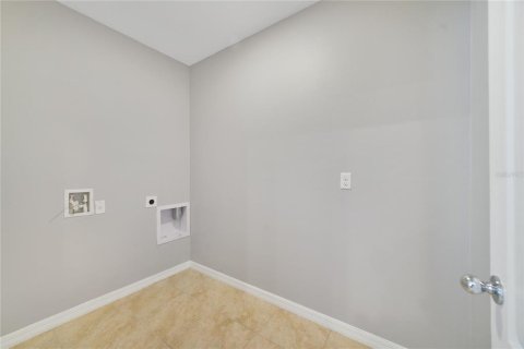 Casa en venta en Davenport, Florida, 4 dormitorios, 166.11 m2 № 1894895 - foto 16