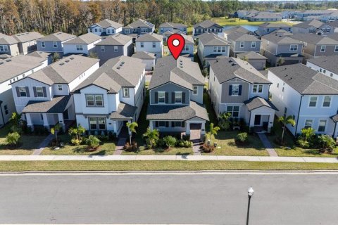 House in Winter Garden, Florida 4 bedrooms, 258.36 sq.m. № 1512196 - photo 11