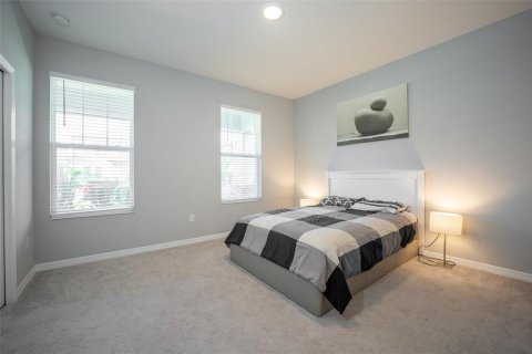 House in Winter Garden, Florida 4 bedrooms, 258.36 sq.m. № 1512196 - photo 26