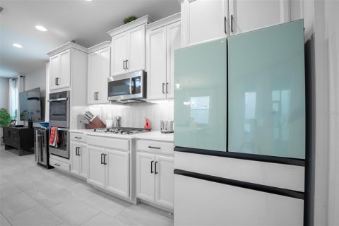 House in Winter Garden, Florida 4 bedrooms, 258.36 sq.m. № 1512196 - photo 17