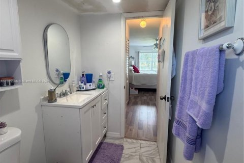 Condo in Sunrise, Florida, 1 bedroom  № 2054169 - photo 29