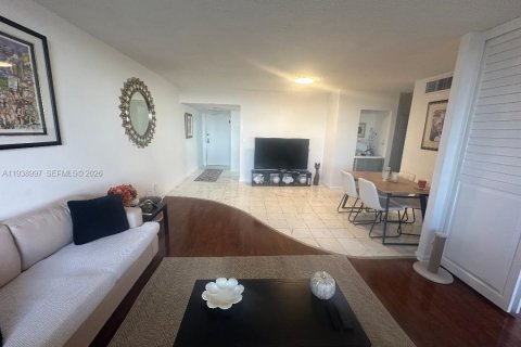 Купить кондоминиум в Халландейл-Бич, Флорида 2 спальни, 130.06м2, № 1997875 - фото 20