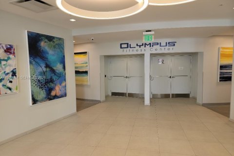 Купить кондоминиум в Халландейл-Бич, Флорида 2 спальни, 130.06м2, № 1997875 - фото 17