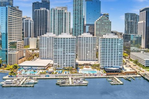 Copropriété à vendre à Miami, Floride: 3 chambres, 91.97 m2 № 1957787 - photo 19