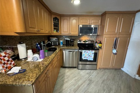 Copropriété à vendre à Miami, Floride: 3 chambres, 91.97 m2 № 1957787 - photo 16