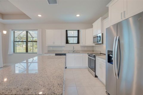 Casa en venta en Punta Gorda, Florida, 4 dormitorios, 171.5 m2 № 2348191 - foto 9