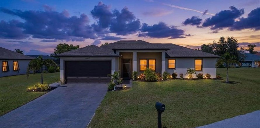 Casa en Punta Gorda, Florida 4 dormitorios, 171.5 m2 № 2348191