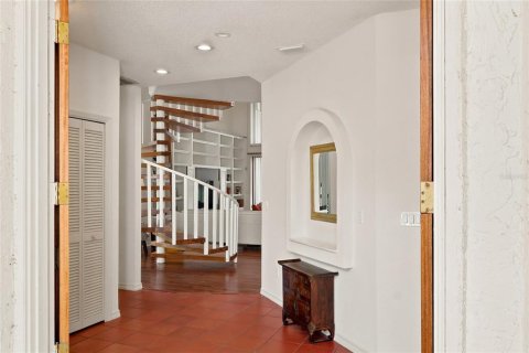 House in Wesley Chapel, Florida 4 bedrooms, 297.29 sq.m. № 2215587 - photo 5