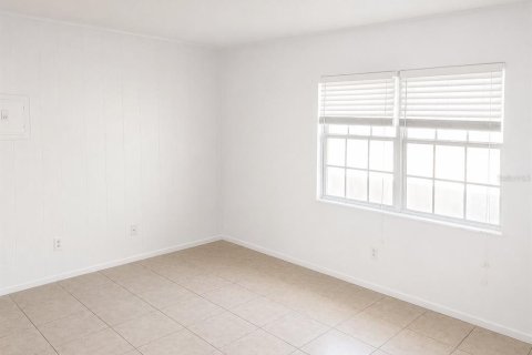 Copropriété à louer à Mount Dora, Floride: 2 chambres, 83.61 m2 № 2329791 - photo 8