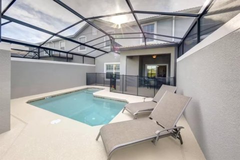 Touwnhouse à vendre à Kissimmee, Floride: 4 chambres, 177.81 m2 № 2416335 - photo 11