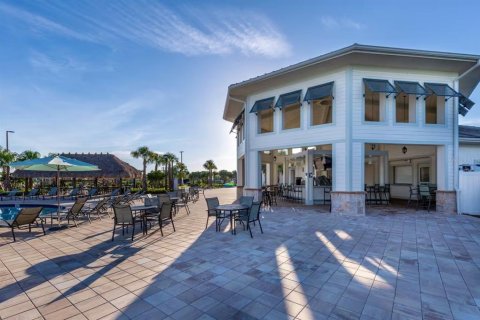 Touwnhouse à vendre à Kissimmee, Floride: 4 chambres, 177.81 m2 № 2416335 - photo 3