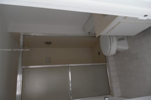 Condominio en alquiler en Aventura, Florida, 2 dormitorios, 107.58 m2 № 2011758 - foto 8