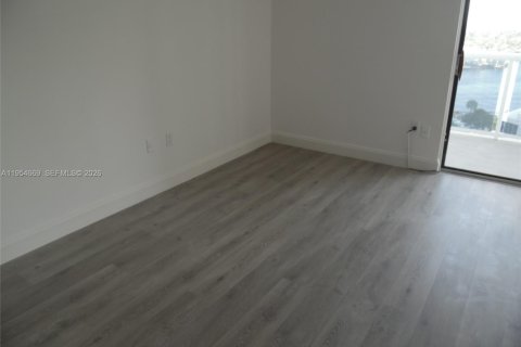 Condominio en alquiler en Aventura, Florida, 2 dormitorios, 107.58 m2 № 2011758 - foto 12