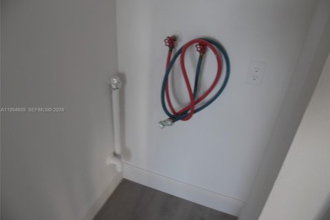 Condominio en alquiler en Aventura, Florida, 2 dormitorios, 107.58 m2 № 2011758 - foto 18