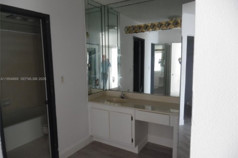 Condominio en alquiler en Aventura, Florida, 2 dormitorios, 107.58 m2 № 2011758 - foto 5