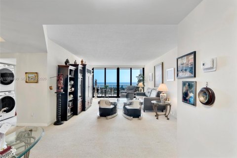 Купить кондоминиум в Авентура, Флорида 2 спальни, 136.57м2, № 2051890 - фото 5