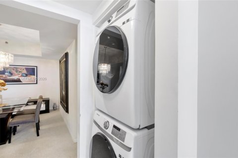 Купить кондоминиум в Авентура, Флорида 2 спальни, 136.57м2, № 2051890 - фото 20
