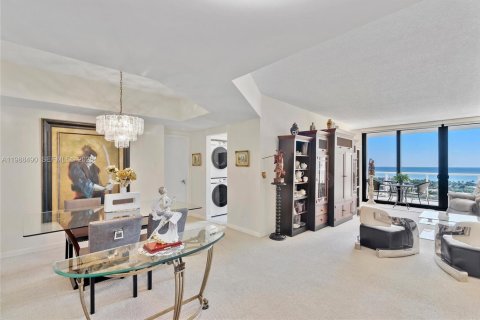 Купить кондоминиум в Авентура, Флорида 2 спальни, 136.57м2, № 2051890 - фото 6