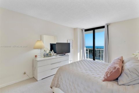 Купить кондоминиум в Авентура, Флорида 2 спальни, 136.57м2, № 2051890 - фото 28