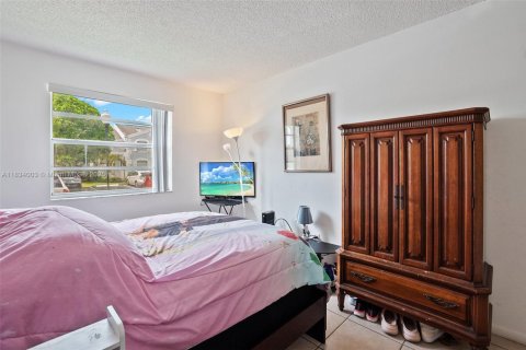 Condo in Homestead, Florida, 2 bedrooms  № 1814846 - photo 17