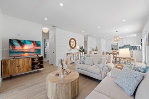 Дом в Ки-Ларго, Флорида 3 спальни, 134.52м2 № 2003737