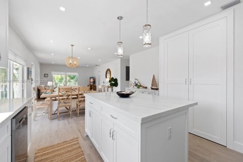 Снять в аренду виллу или дом в Ки-Ларго, Флорида 3 спальни, 134.52м2, № 2003737 - фото 8