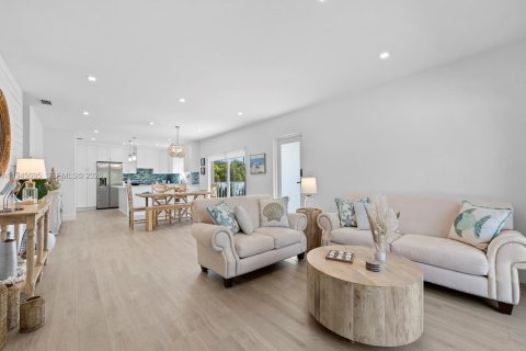 Снять в аренду виллу или дом в Ки-Ларго, Флорида 3 спальни, 134.52м2, № 2003737 - фото 18