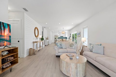 Снять в аренду виллу или дом в Ки-Ларго, Флорида 3 спальни, 134.52м2, № 2003737 - фото 2