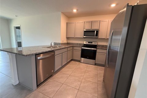 Casa en alquiler en Plant City, Florida, 3 dormitorios, 145.48 m2 № 1644176 - foto 15