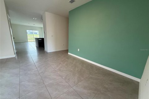 Casa en alquiler en Plant City, Florida, 3 dormitorios, 145.48 m2 № 1644176 - foto 4