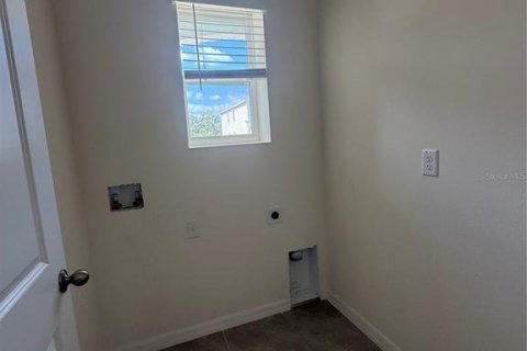 Casa en alquiler en Plant City, Florida, 3 dormitorios, 145.48 m2 № 1644176 - foto 5