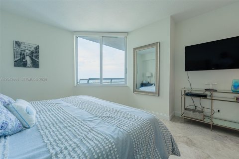 Copropriété à louer à Miami, Floride: 2 chambres, 108.6 m2 № 2145832 - photo 27