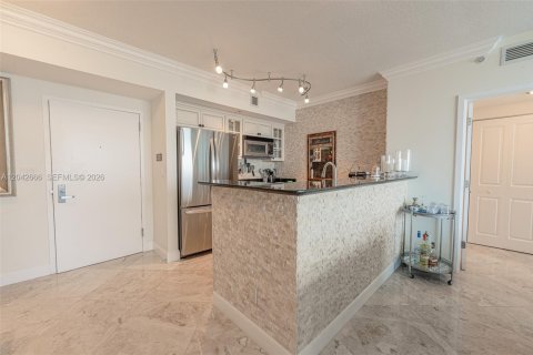 Copropriété à louer à Miami, Floride: 2 chambres, 108.6 m2 № 2145832 - photo 8