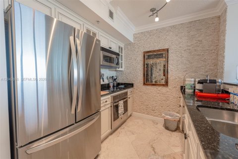 Copropriété à louer à Miami, Floride: 2 chambres, 108.6 m2 № 2145832 - photo 6
