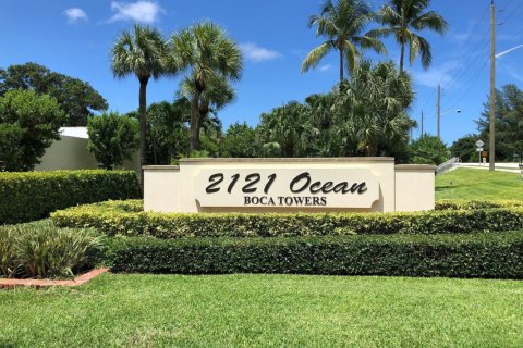 Condo in Boca Raton, Florida, 2 bedrooms  № 1118581 - photo 1
