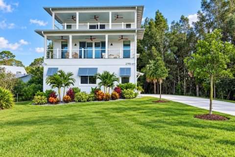 Villa ou maison à New Smyrna Beach, Floride 3 chambres, 219.53 m2 № 2424183