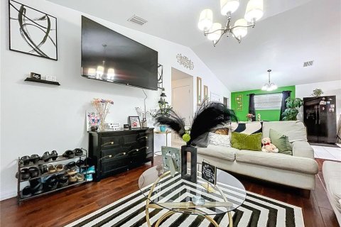Casa en venta en Lakeland, Florida, 3 dormitorios, 127.46 m2 № 1833294 - foto 9