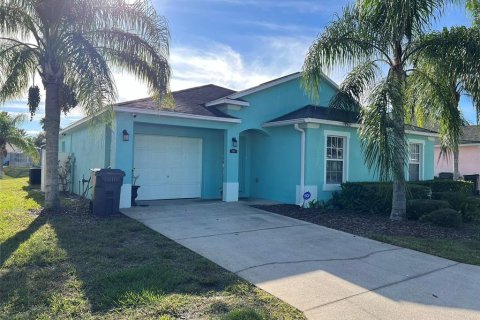 House in Davenport, Florida 5 bedrooms, 166.3 sq.m. № 1439354 - photo 2