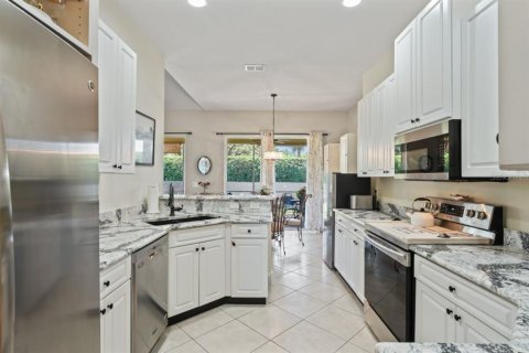Casa en venta en Weeki Wachee, Florida, 3 dormitorios, 178.84 m2 № 1642591 - foto 15