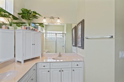 Casa en venta en Weeki Wachee, Florida, 3 dormitorios, 178.84 m2 № 1642591 - foto 30