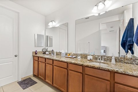 Townhouse in Orlando, Florida 3 bedrooms, 152.45 sq.m. № 2339544 - photo 16