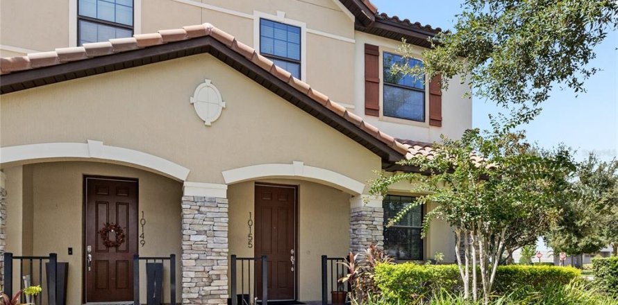 Townhouse in Orlando, Florida 3 bedrooms, 152.45 sq.m. № 2339544
