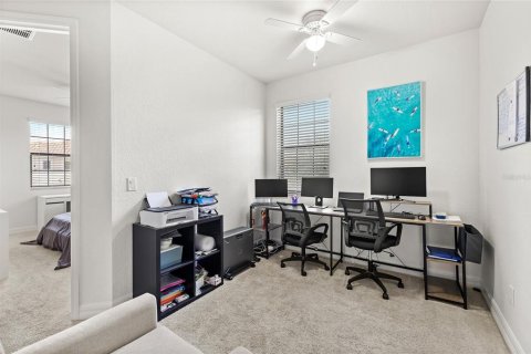 Townhouse in Orlando, Florida 3 bedrooms, 152.45 sq.m. № 2339544 - photo 12