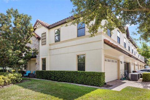 Townhouse in Orlando, Florida 3 bedrooms, 152.45 sq.m. № 2339544 - photo 25